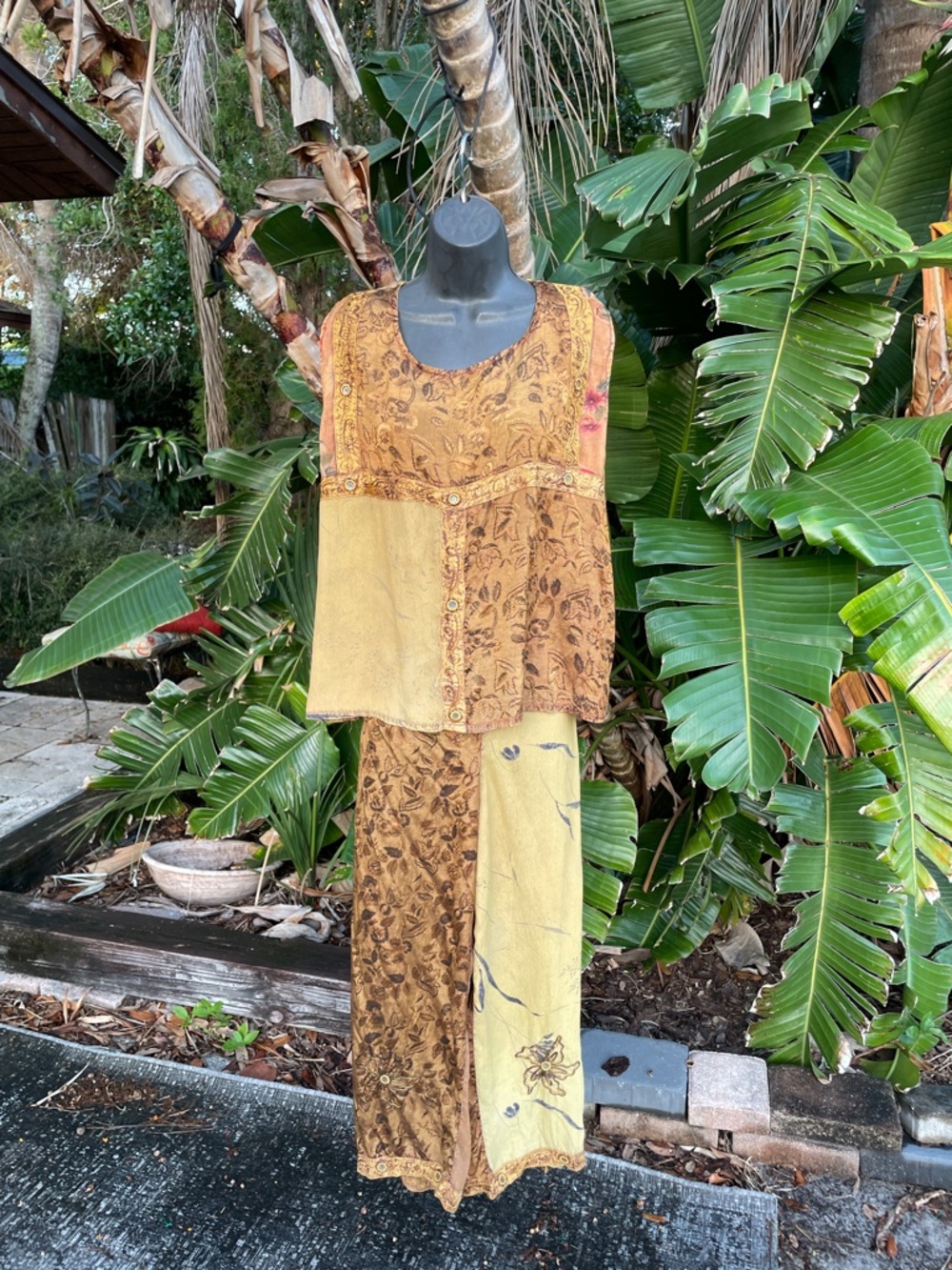 Tienda Ho, brocade, patchwork Bohemian two-piece pant suit